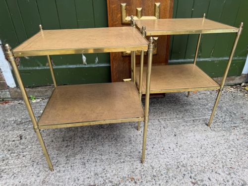 CHIC PAIR OF EARLY C20TH LACQUERED BRASSFRAMED ETAGERES WITH INSET TOOLED PANEL LEATHER SHELVES - ADDITIONAL PHOTO 13