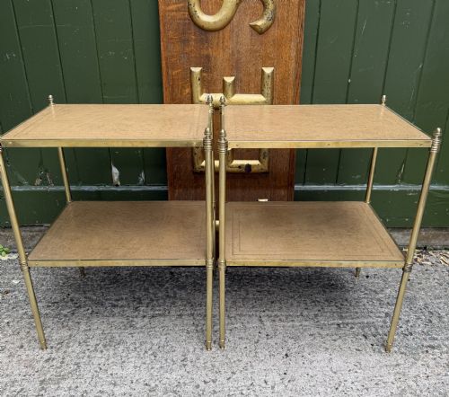 CHIC PAIR OF EARLY C20TH LACQUERED BRASSFRAMED ETAGERES WITH INSET TOOLED PANEL LEATHER SHELVES - ADDITIONAL PHOTO 20