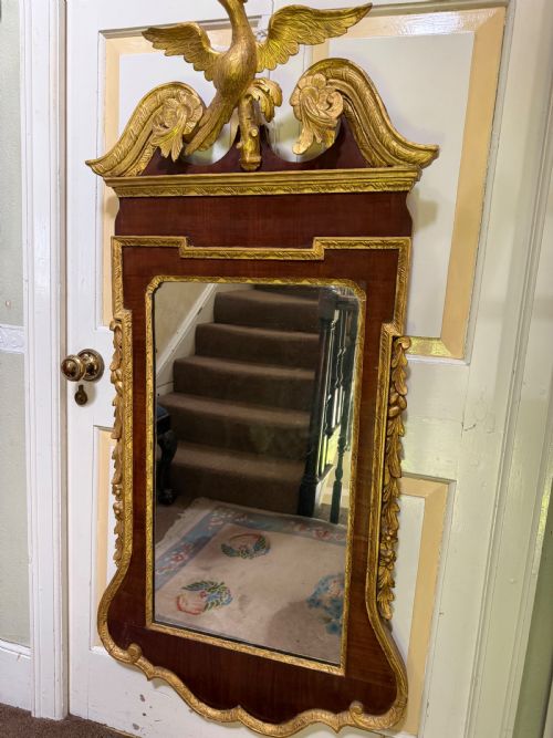 C19TH GEORGE II PERIOD REVIVAL MAHOGANY AND PARCELGILT FRAMED PIER MIRROR IN THE MANNER OF WILLIAM KENT - ADDITIONAL PHOTO 1