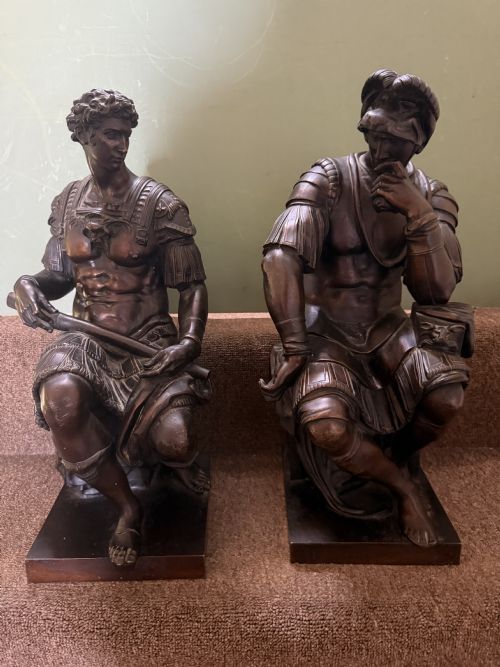 FINELY CAST PAIR OF LARGE C19TH ITALIAN GRAND TOUR SOUVENIR BRONZE SCULPTURES OF LORENZO GUILIANO DE MEDICI AFTER MICHELANGELO - ADDITIONAL PHOTO 1