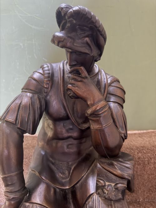 FINELY CAST PAIR OF LARGE C19TH ITALIAN GRAND TOUR SOUVENIR BRONZE SCULPTURES OF LORENZO GUILIANO DE MEDICI AFTER MICHELANGELO - ADDITIONAL PHOTO 11