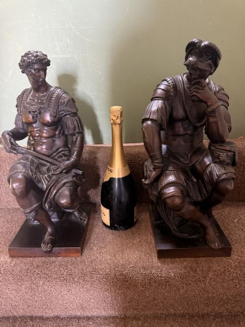 FINELY CAST PAIR OF LARGE C19TH ITALIAN GRAND TOUR SOUVENIR BRONZE SCULPTURES OF LORENZO GUILIANO DE MEDICI AFTER MICHELANGELO - ADDITIONAL PHOTO 13