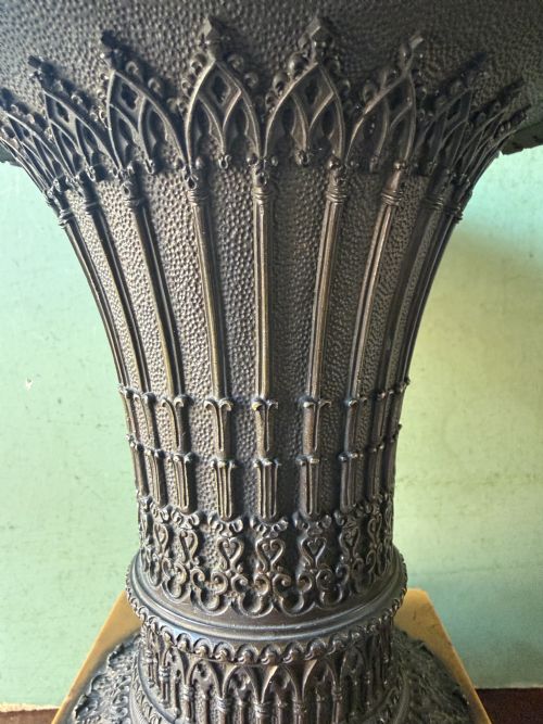 PAIR OF EARLY C19TH FRENCH CHARLES X PERIOD BRONZE VASES ON SIENA MARBLE BASES - ADDITIONAL PHOTO 8