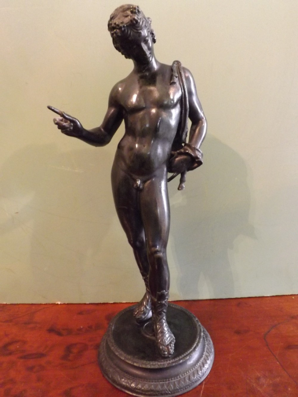 C19th 'Grand Tour' souvenir bronze figure of 