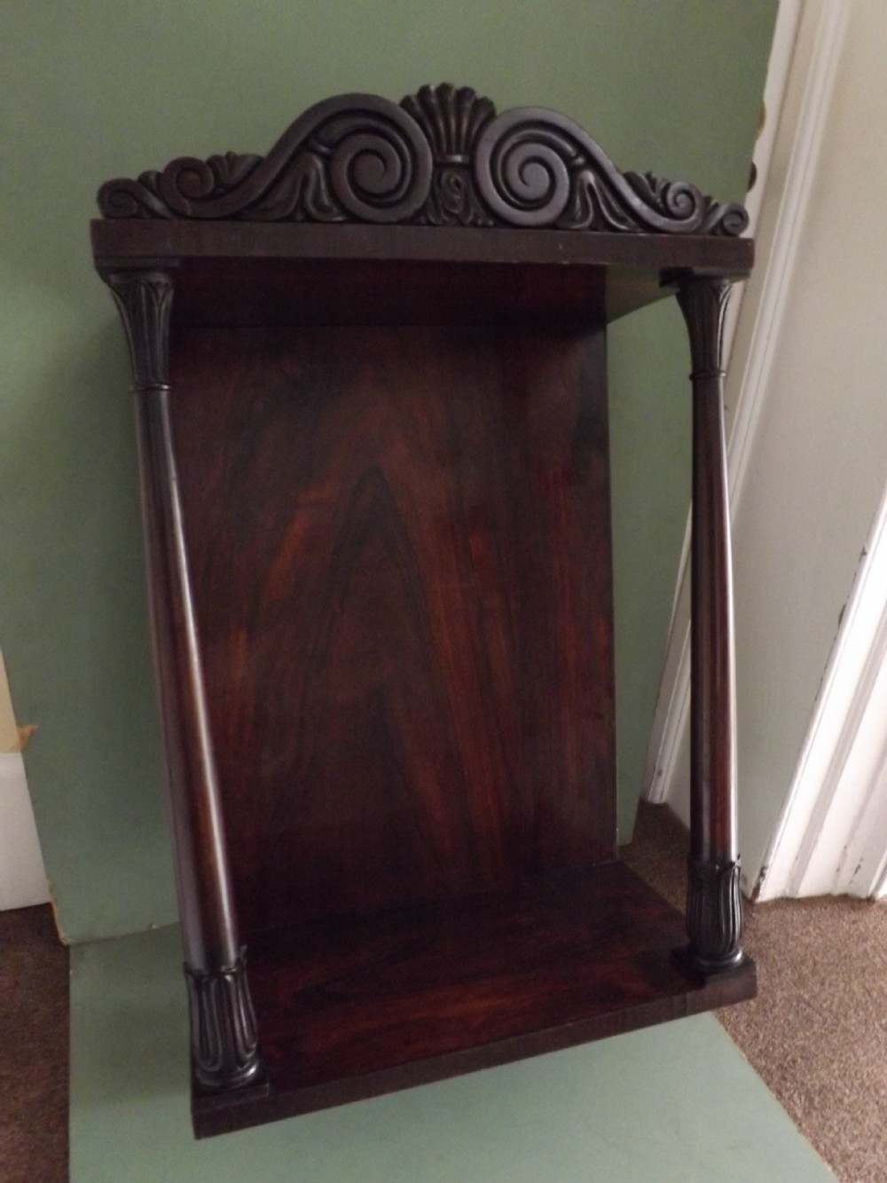 C19th George IV period rosewood wall 'niche' shelf or display bracket.