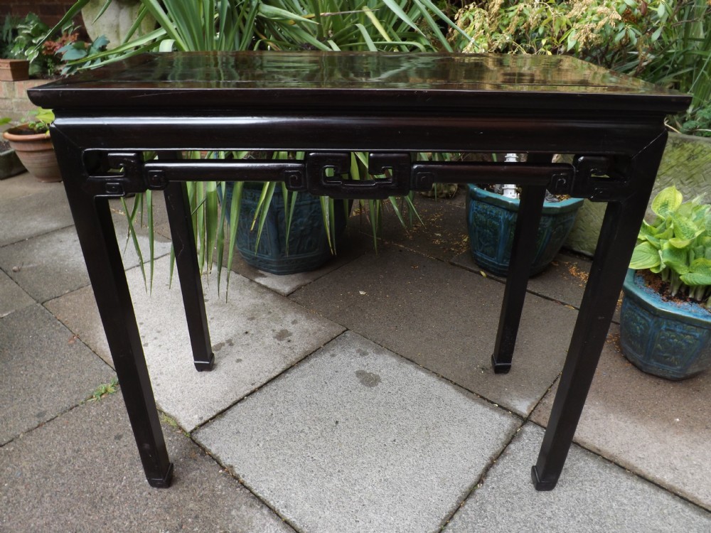 Late C19th Chinese Qing Dynasty hardwood side or centre table. 