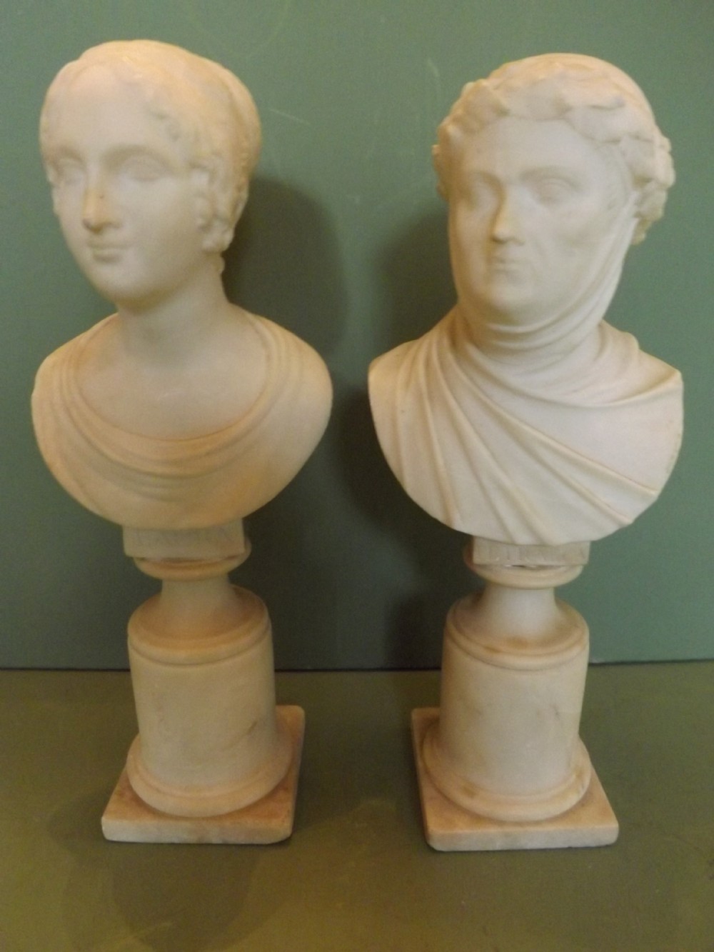 Pair of C19th Italian carved alabaster busts of 
