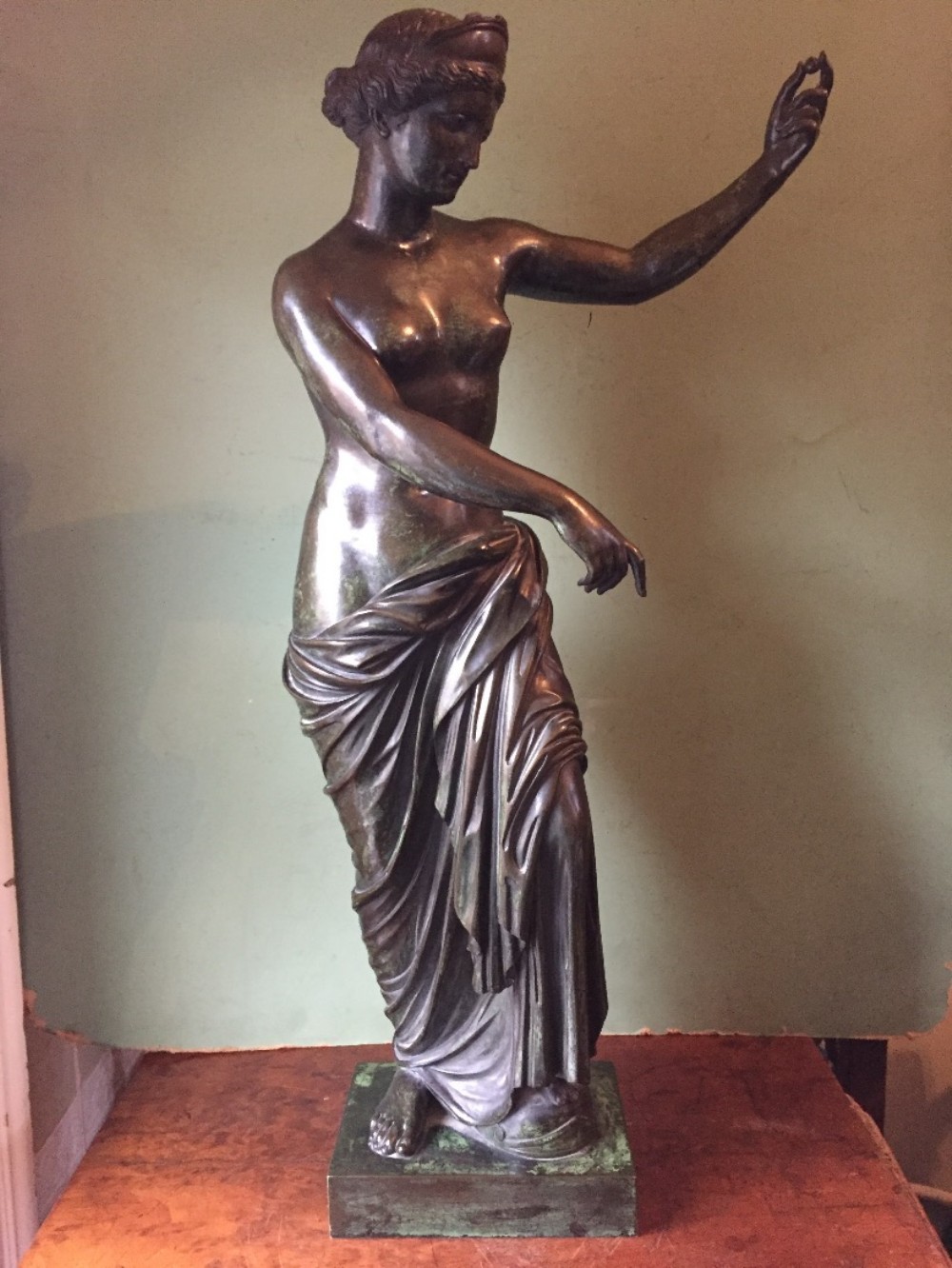 Large C19th Italian bronze 'Grand Tour' souvenir statue , after the antique , of 