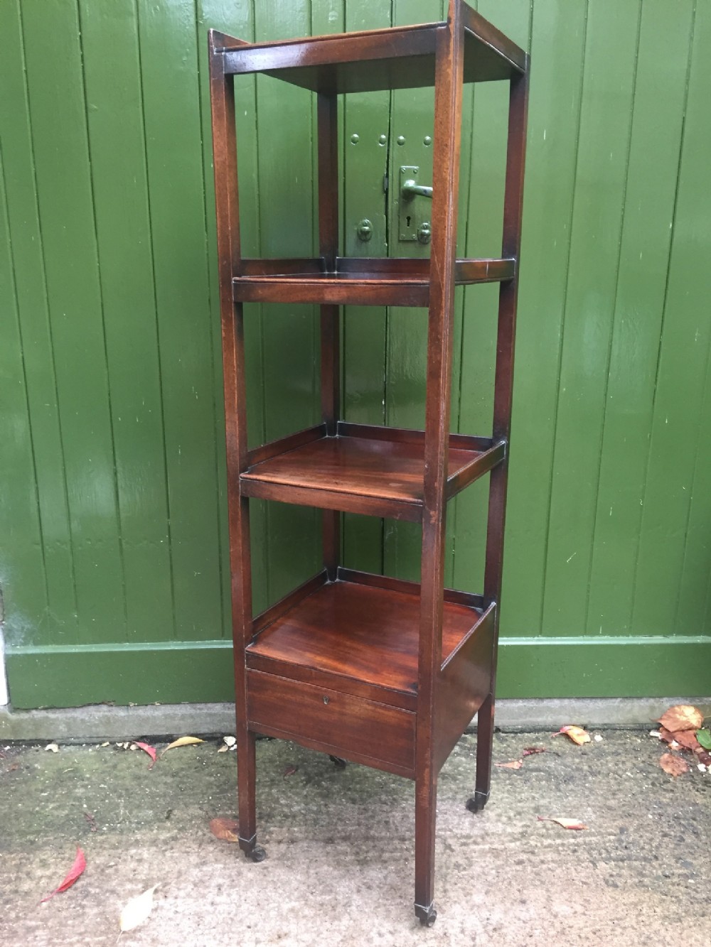 Late C18th George III period mahogany etagere of restrained and sophisticated design.