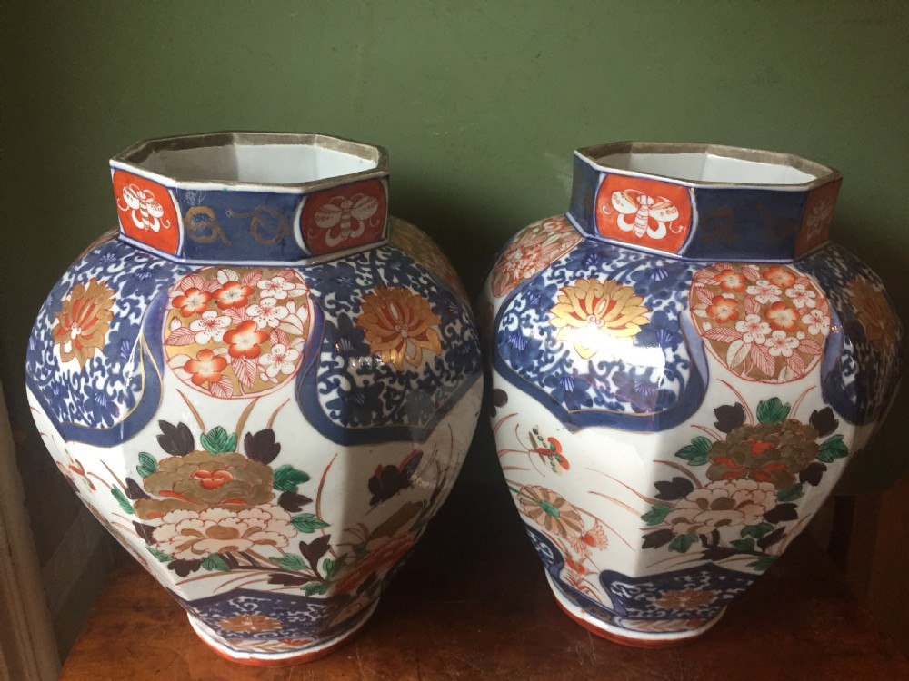 Pair of C18th Japanese Imari palette porcelain vases . View VII