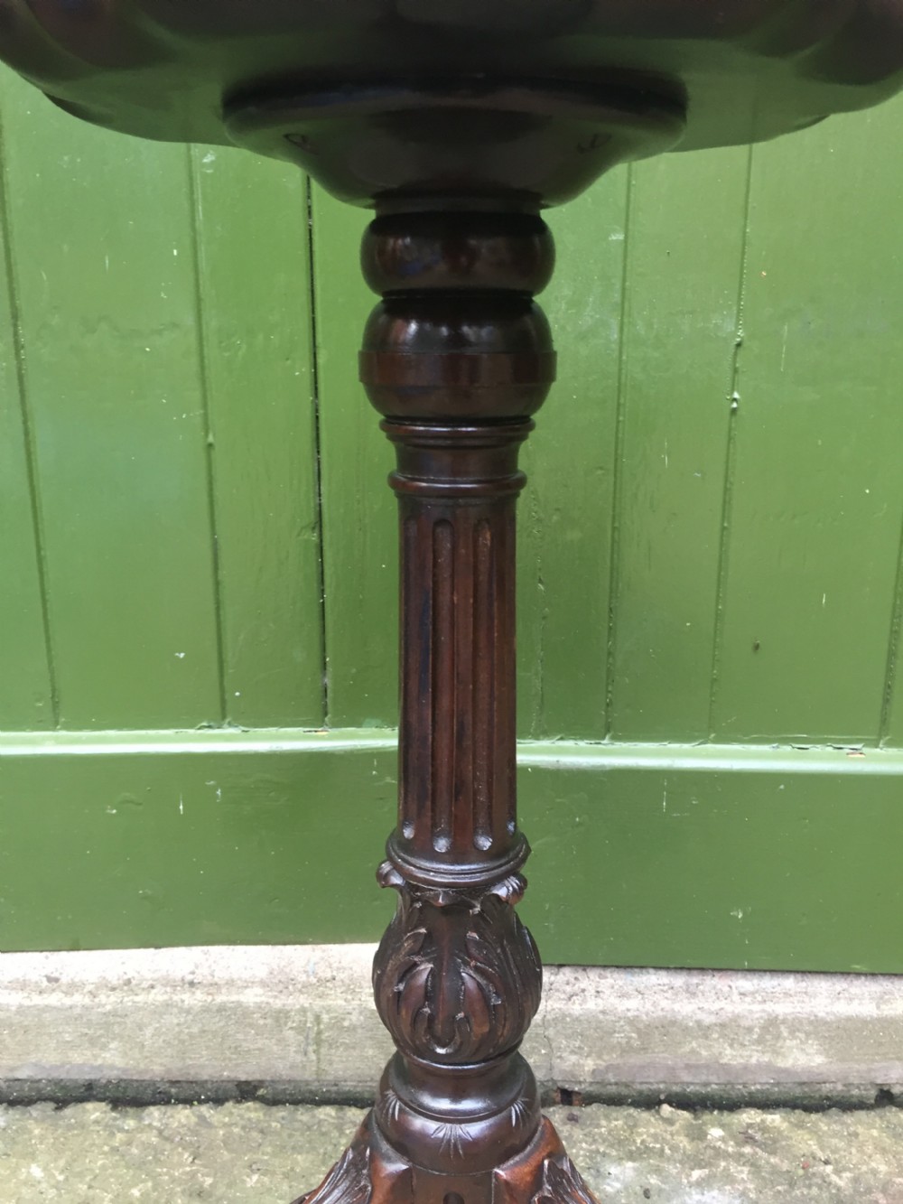 C19th carved mahogany Chippendale revival tripod wine table or 'kettle-stand' with 'pie-crust' edge top. View VIII