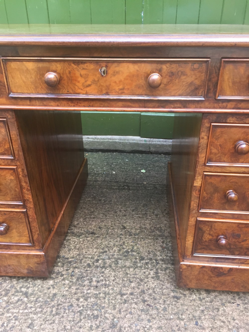 Exceptional quality mid-C19th Victorian burr-walnut pedestal desk of practical proportions. View XX