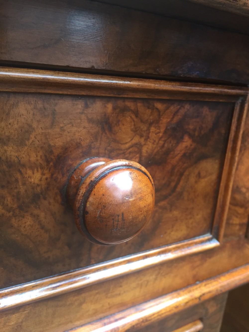 Exceptional quality mid-C19th Victorian burr-walnut pedestal desk of practical proportions. View XXIII
