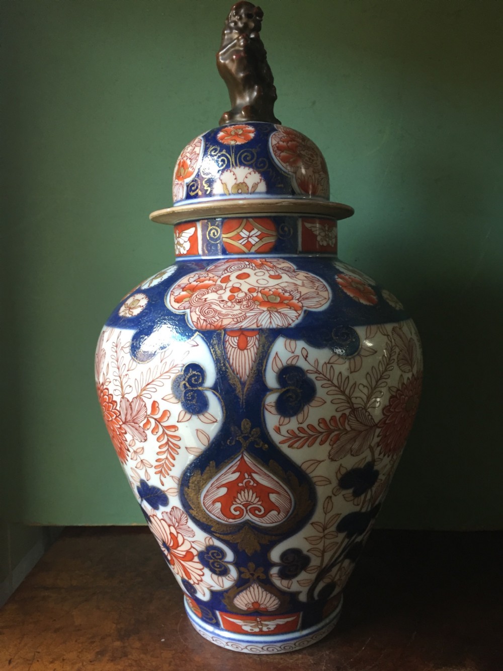 C18th Japanese Imari pattern porcelain  vase and cover . View VIII