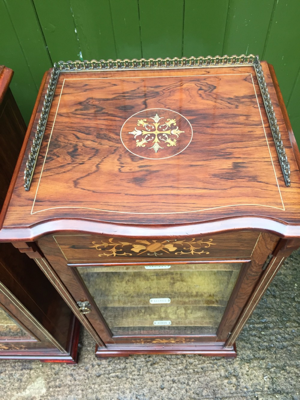 Matching pair of high-quality Edwardian period inlaid figured rosewood music cabinets. View IV