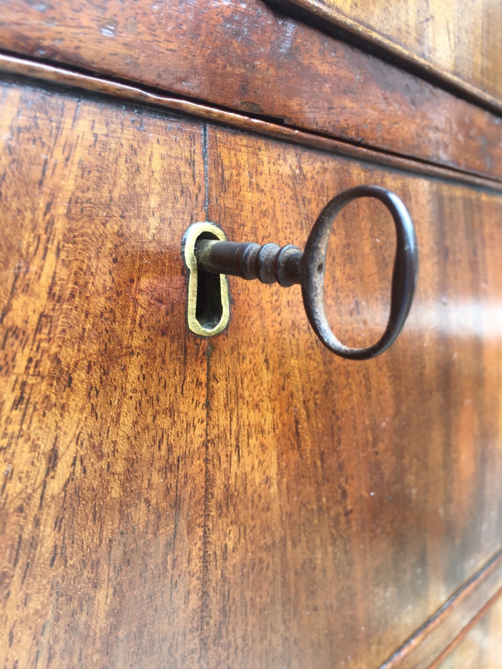 C18th George III Chippendale period mahogany chest-on-chest or tall-boy of excellent quality. View XXII