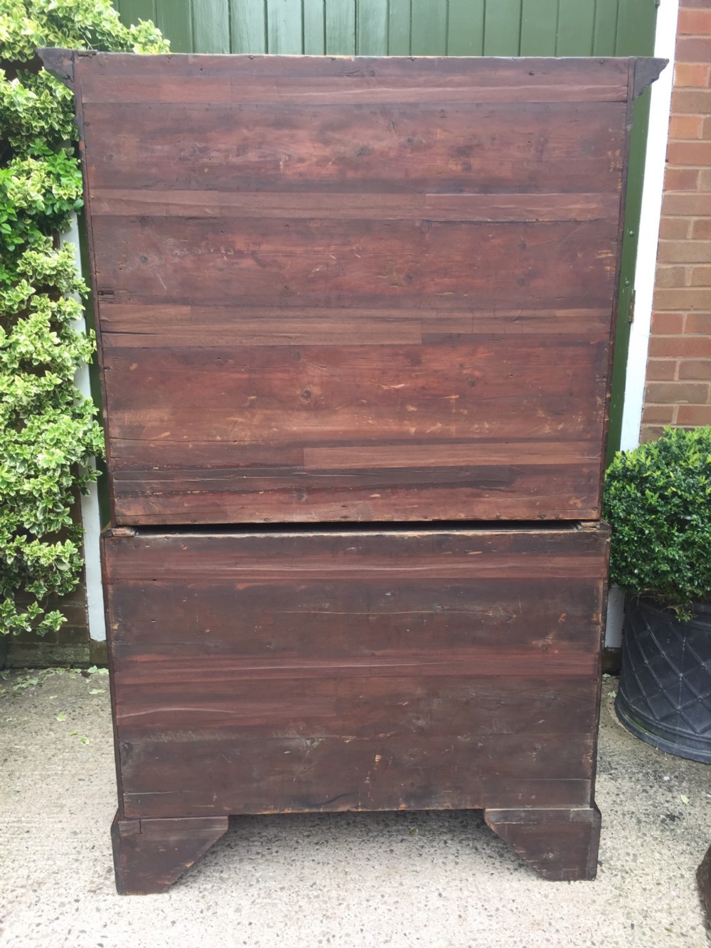 C18th George III Chippendale period mahogany chest-on-chest or tall-boy of excellent quality. View XXIX