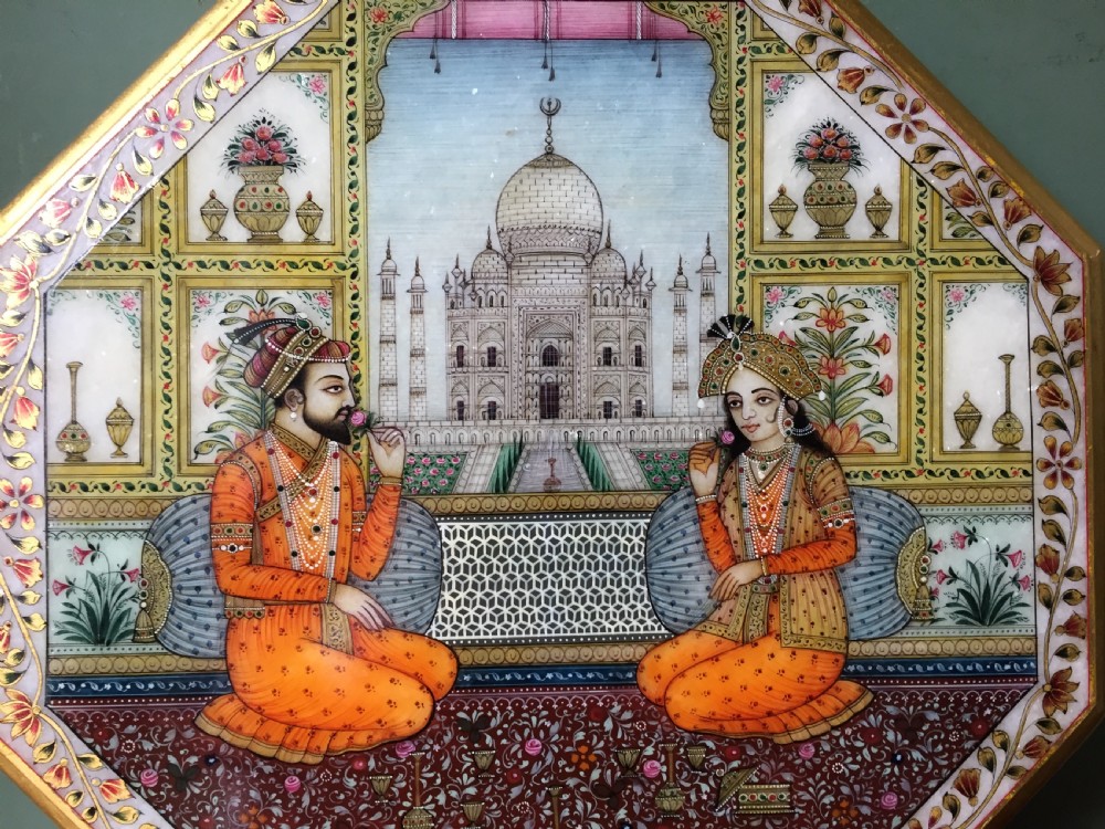 Finely painted early C20th Indian octagonal marble panel depicting Shah Jahan and Mumtaz Mahal , posed on a carpet before the Taj Mahal in Agra. View XI