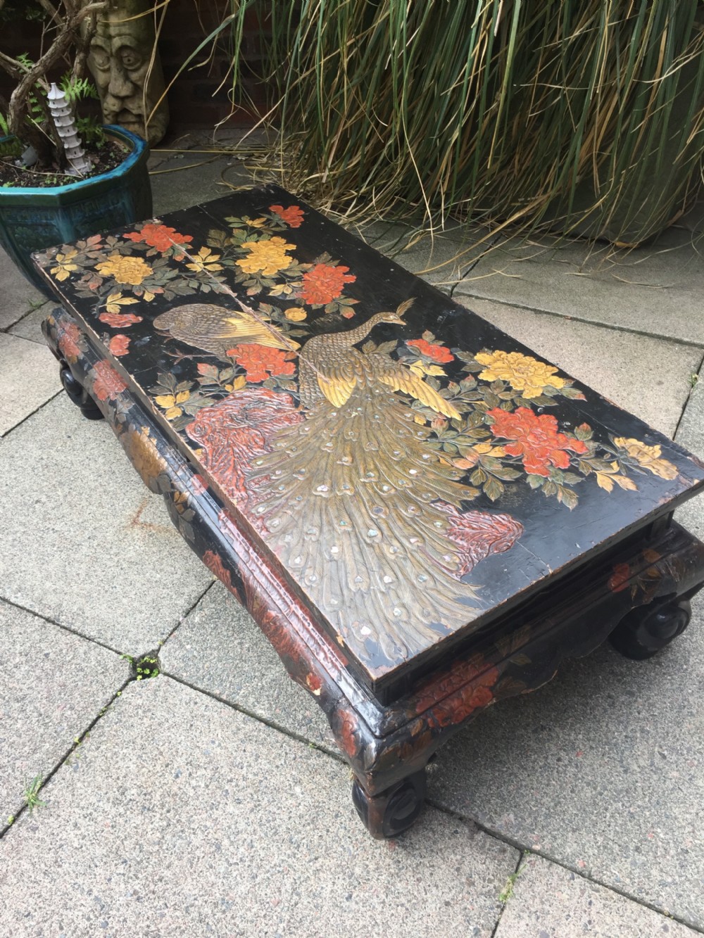 Early C20th Japanese carved lacquer Taisho period low reception or coffee  table. View XII