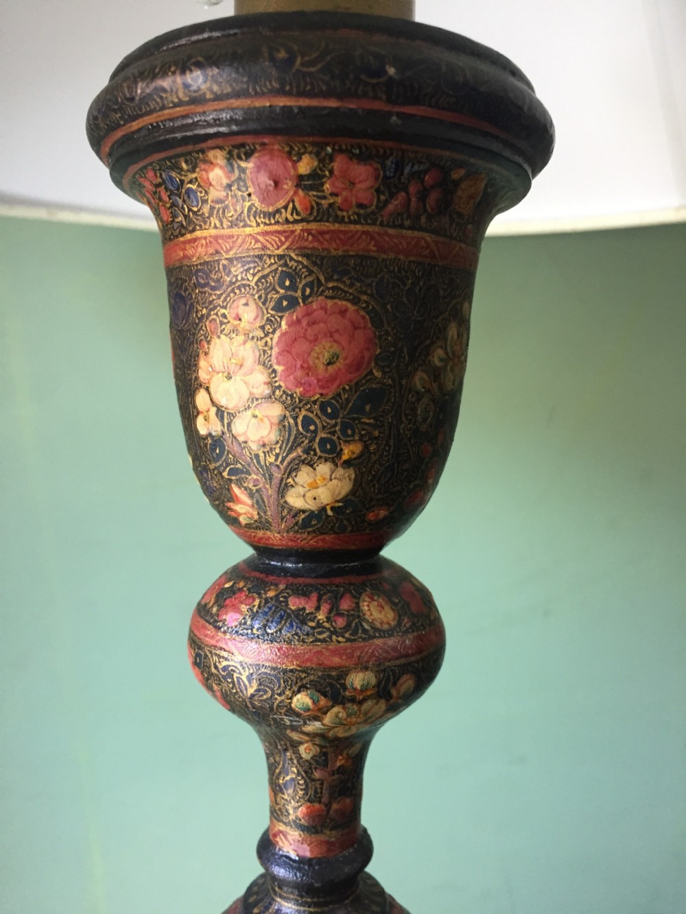 Late C19th Indian papier-mâché Kashmiri decorated table lamp. View VI