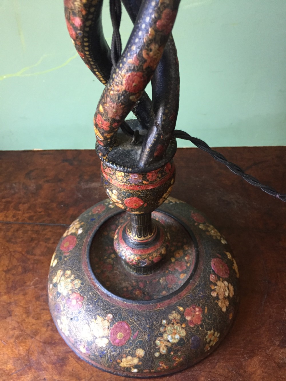 Late C19th Indian papier-mâché Kashmiri decorated table lamp. View XIV