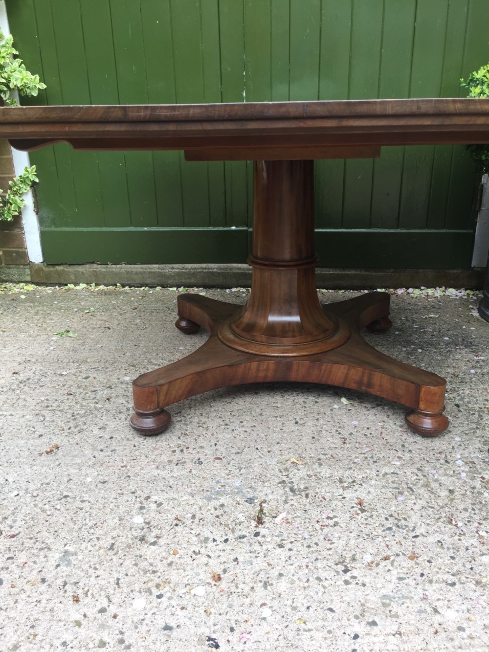 Early C19th George IV period faded mahogany rectangular breakfast or centre table of unusual proportions and design. View III