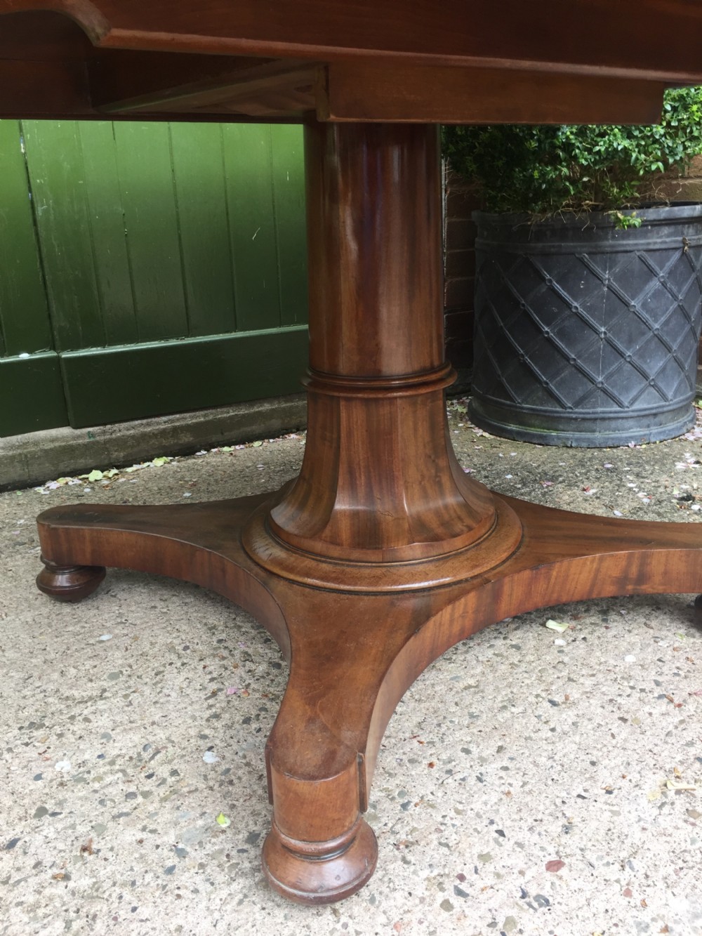 Early C19th George IV period faded mahogany rectangular breakfast or centre table of unusual proportions and design. View VII