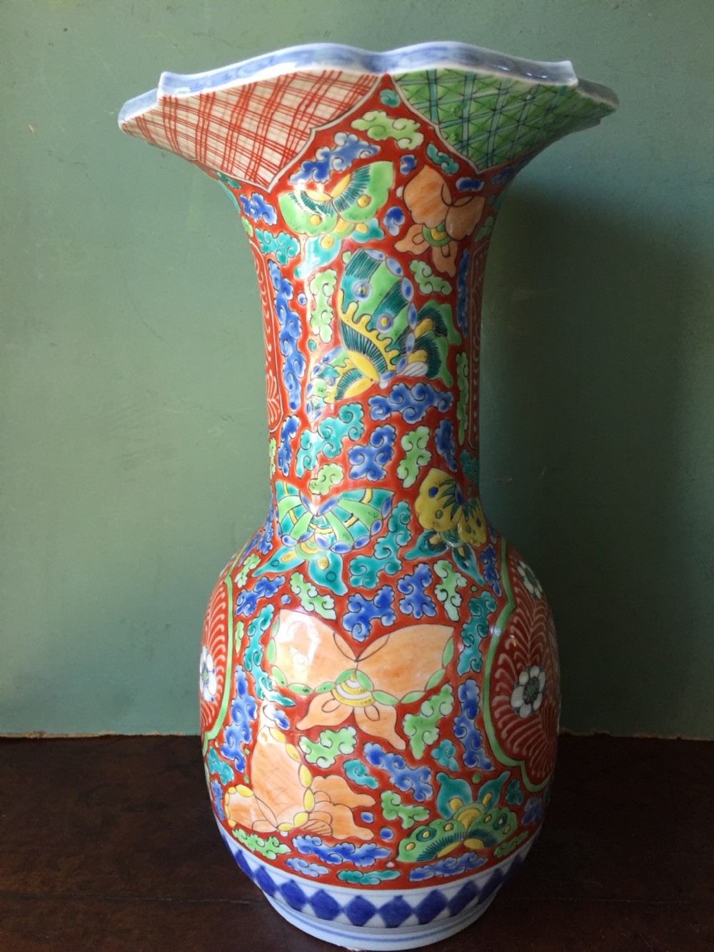 Pair of late C19th Japanese enamel decorated porcelain vases in stylised Imari palette, probably by Fukagawa factory of Tokyo. View XVII