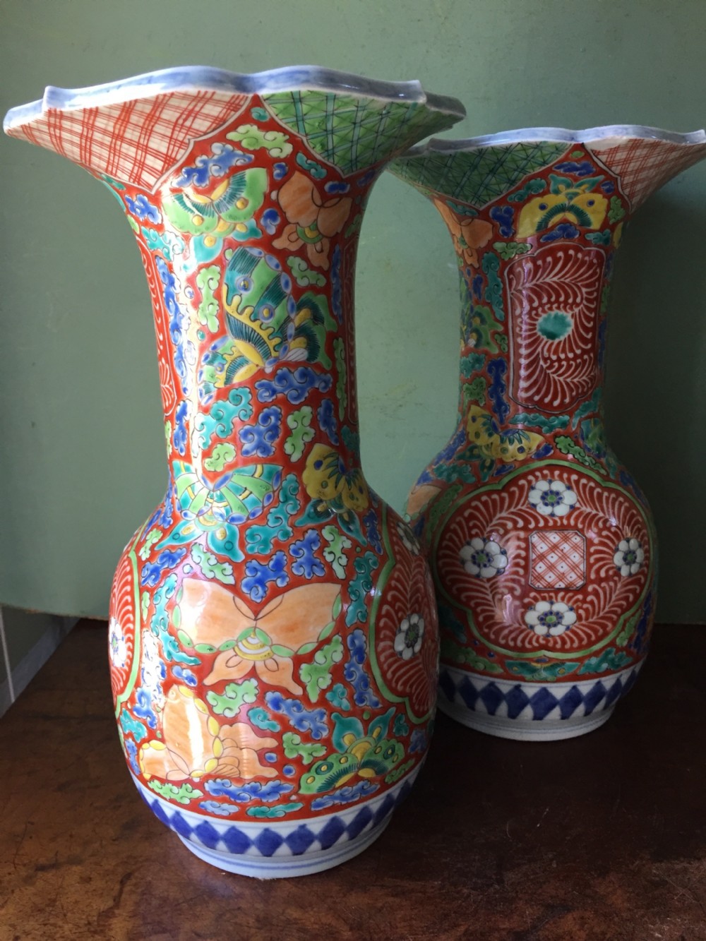 Pair of late C19th Japanese enamel decorated porcelain vases in stylised Imari palette, probably by Fukagawa factory of Tokyo. View XXIII