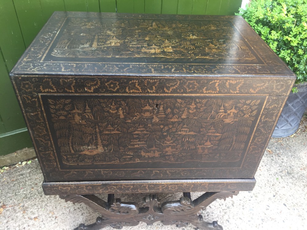 Rare and decorative mid C19th Indian painted and lacquered trunk on carved stand from Bareilly. View VII