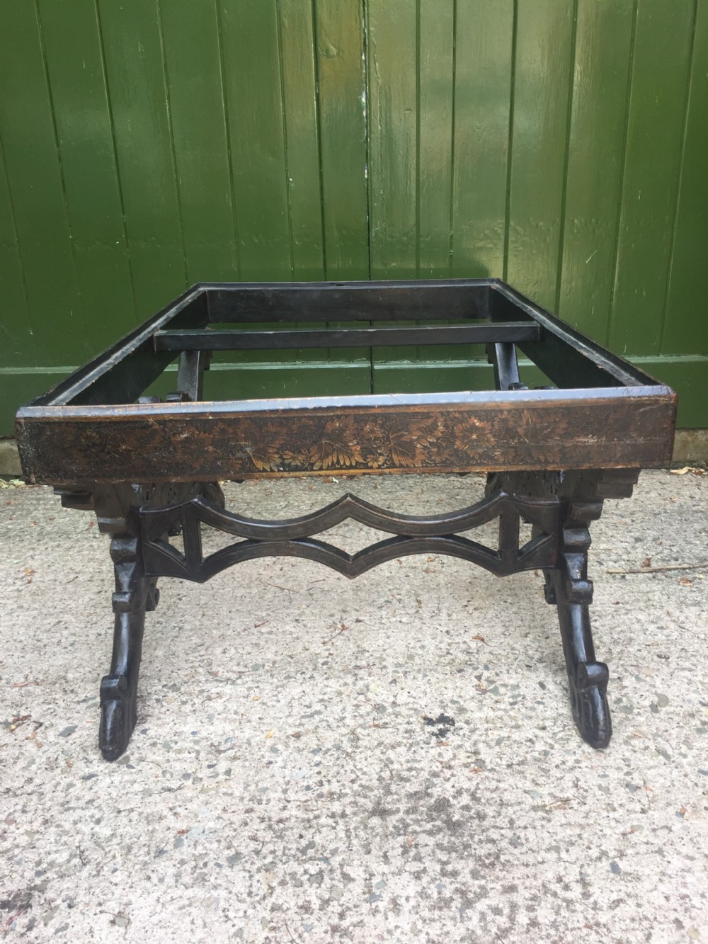Rare and decorative mid C19th Indian painted and lacquered trunk on carved stand from Bareilly. View XVI