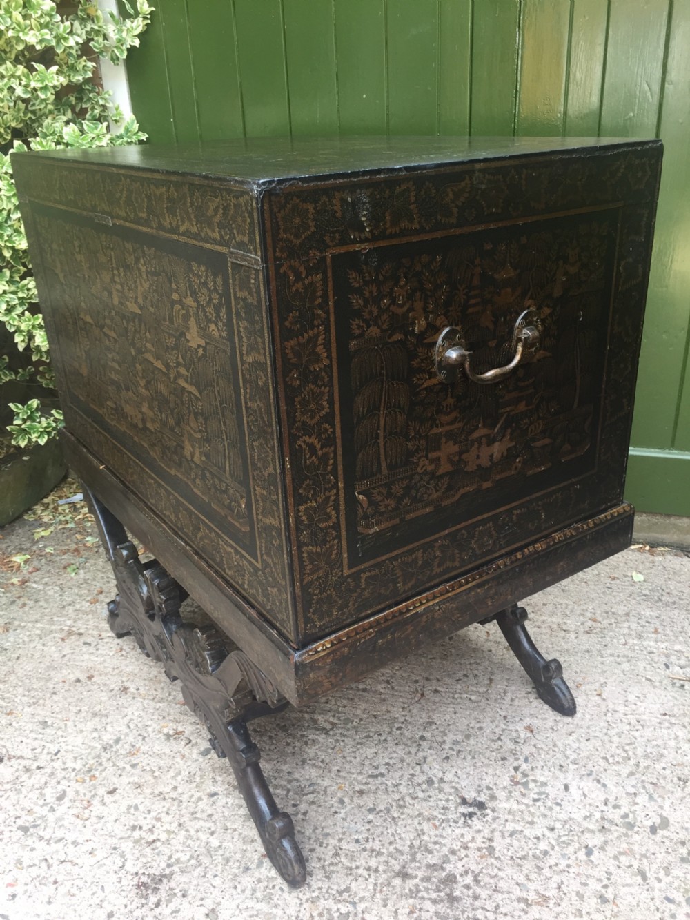 Rare and decorative mid C19th Indian painted and lacquered trunk on carved stand from Bareilly. View XXVI