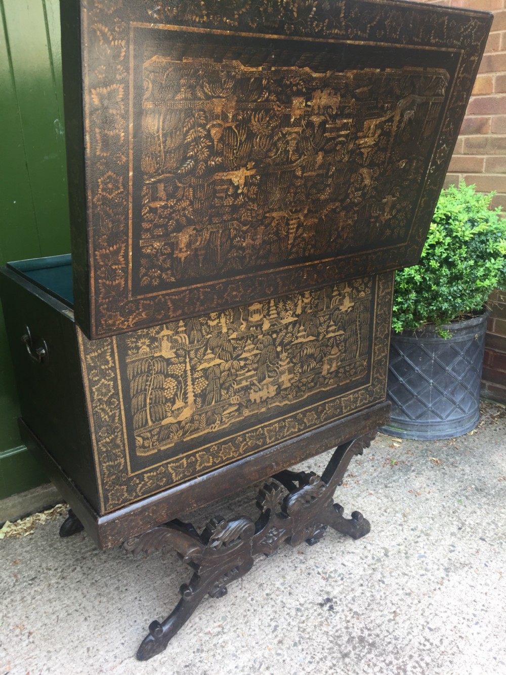 Rare and decorative mid C19th Indian painted and lacquered trunk on carved stand from Bareilly. View XXVII