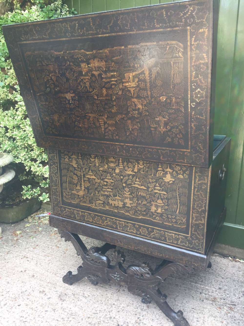 Rare and decorative mid C19th Indian painted and lacquered trunk on carved stand from Bareilly. View XXVIII
