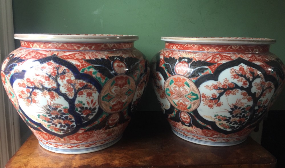 Decorative pair of late C19th Japanese Imari pattern porcelain jardinieres. View IV
