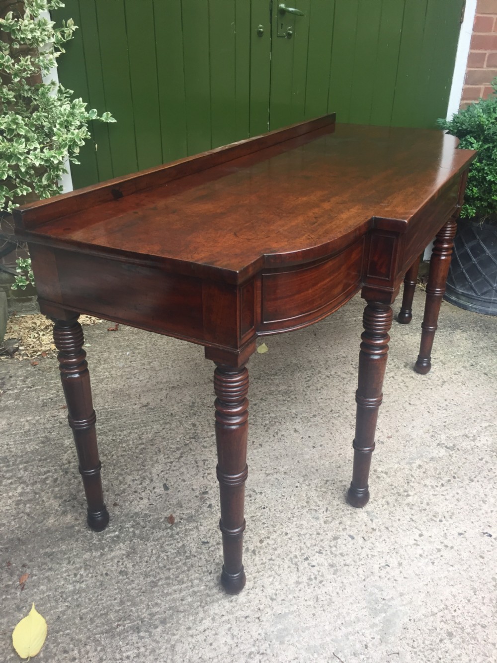 Fine early C19th Regency period mahogany serving table of exceptional colour and patina. View X