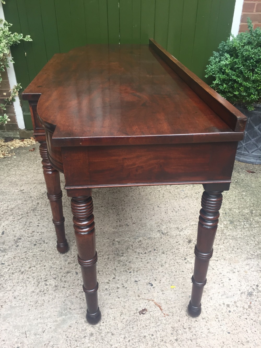 Fine early C19th Regency period mahogany serving table of exceptional colour and patina. View XVI