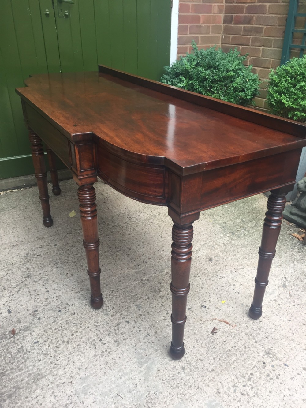 Fine early C19th Regency period mahogany serving table of exceptional colour and patina. View XVII