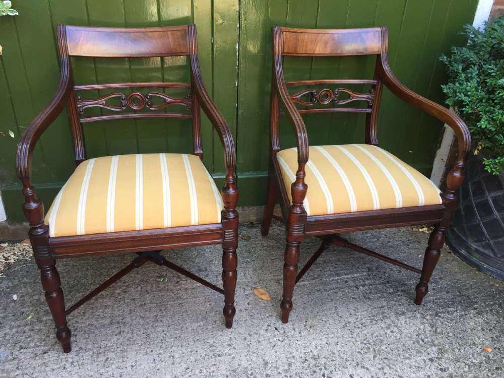 Fine set of 10 early C19th Scottish Regency period mahogany dining chairs. View VIII