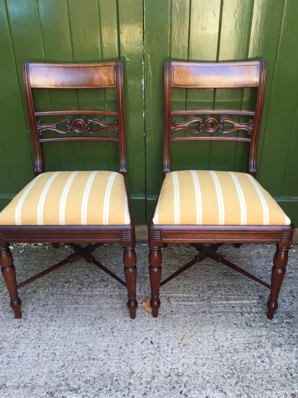 Fine set of 10 early C19th Scottish Regency period mahogany dining chairs. View XVII