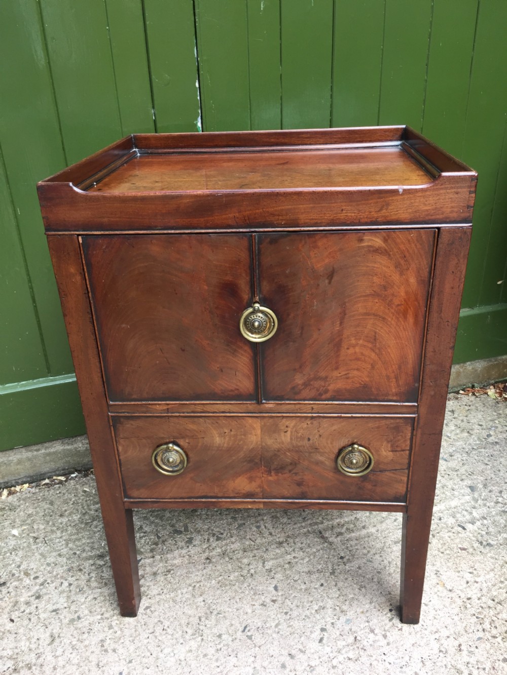 Late C18th George III period tray-top bedside cupboard or night table . View II