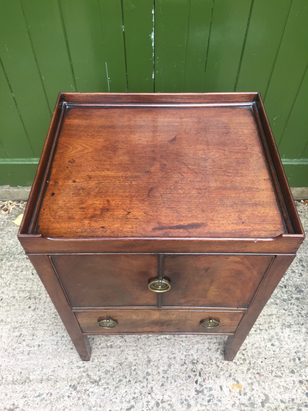 Late C18th George III period tray-top bedside cupboard or night table . View XII