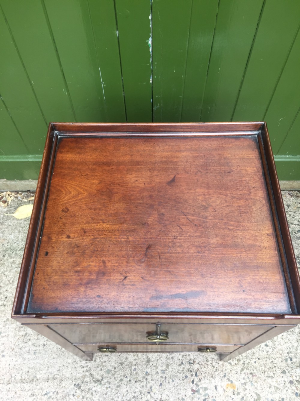 Late C18th George III period tray-top bedside cupboard or night table . View XIII