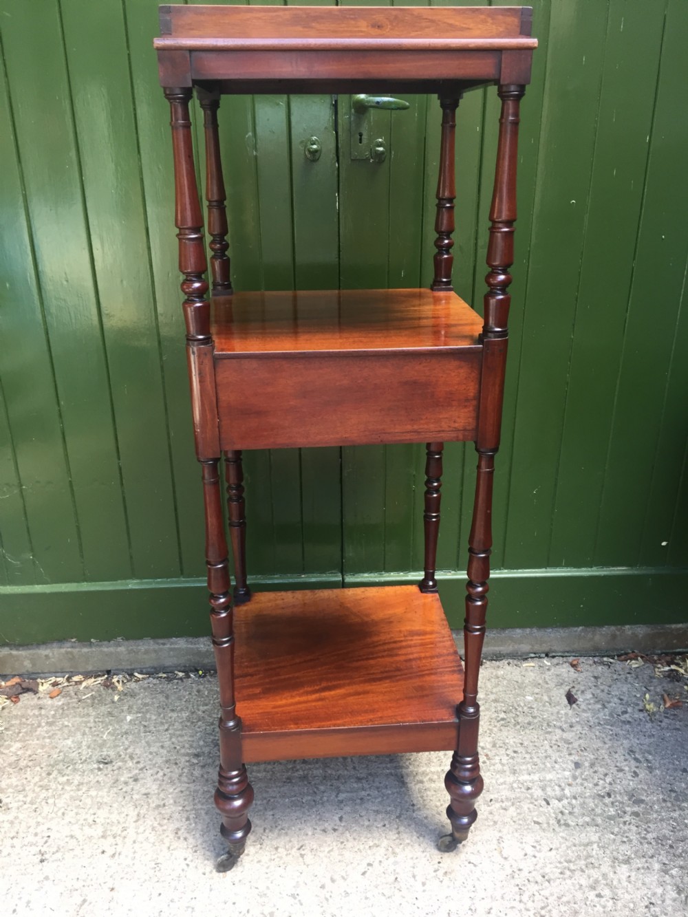 Early C19th George IV period mahogany etagere. View V