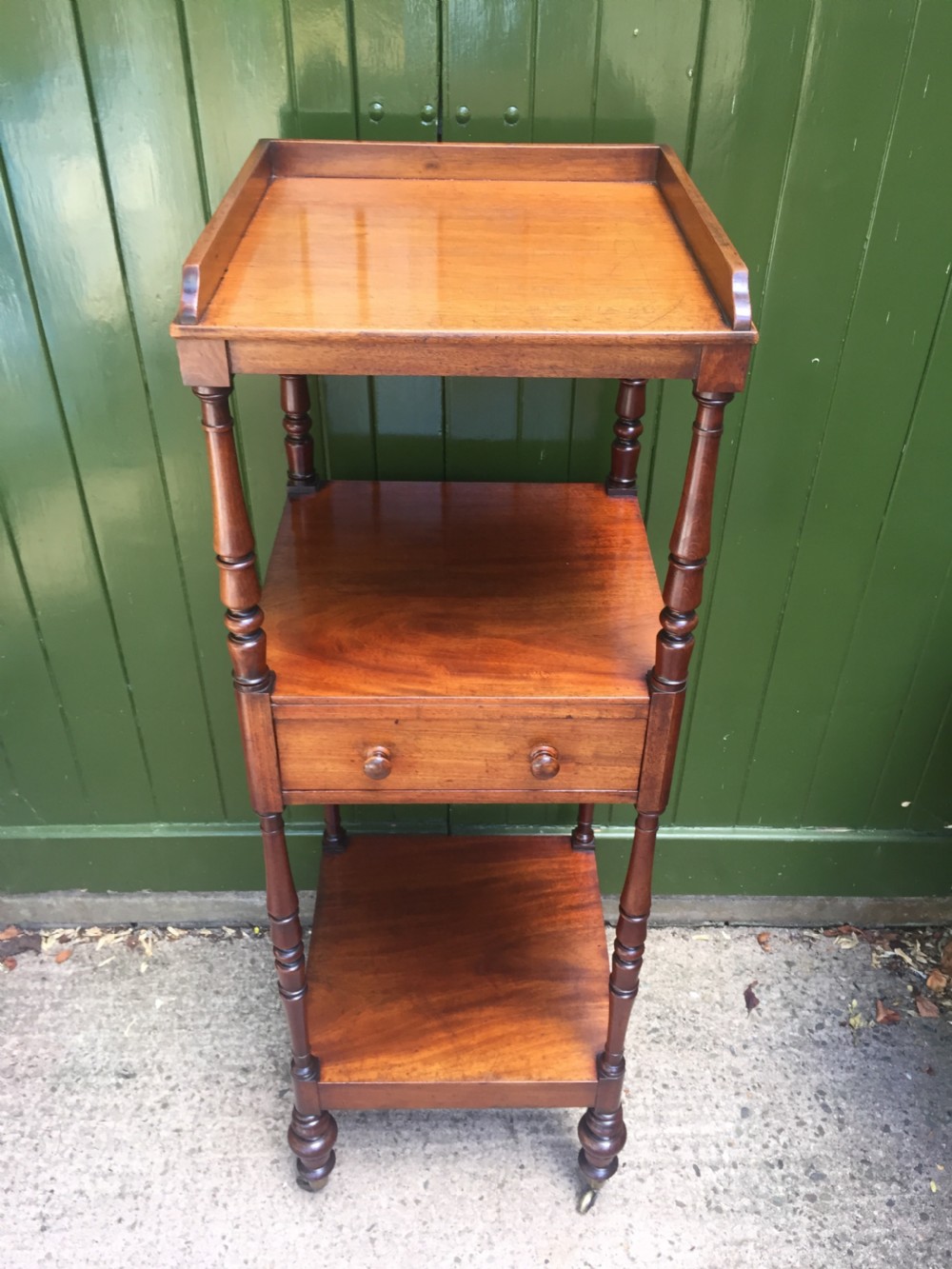 Early C19th George IV period mahogany etagere. View XI