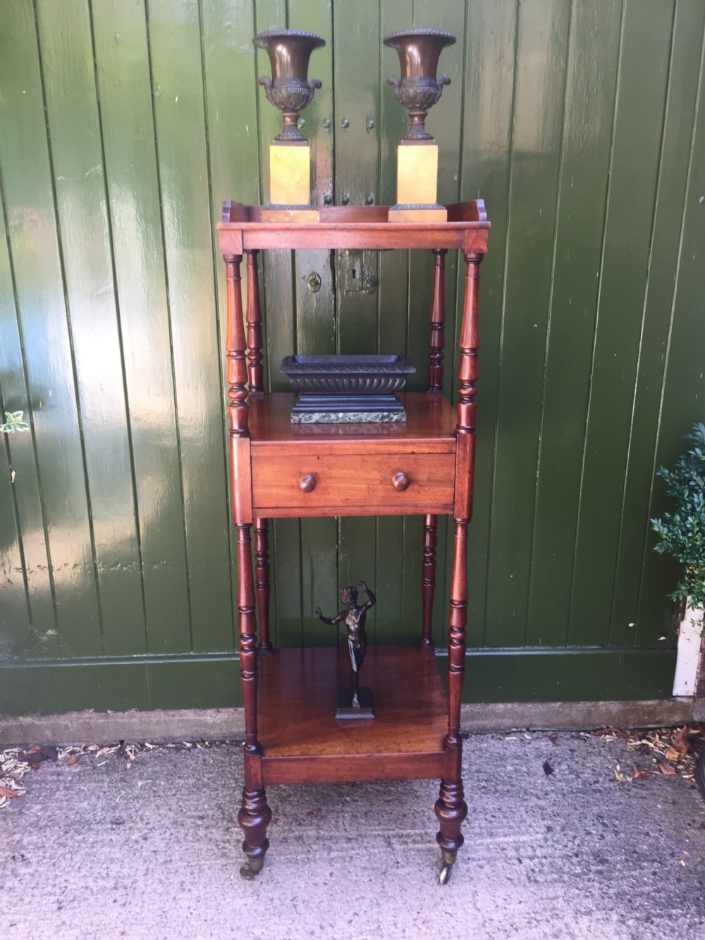 Early C19th George IV period mahogany etagere. View XIII