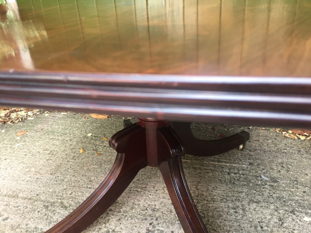Early C19th Regency period mahogany rectangular breakfast or dining table. View XV