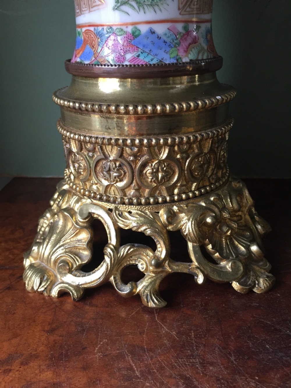 Pair of larger-scale mid C19th Chinese ormolu-mounted Cantonese porcelain lamps. View VIII