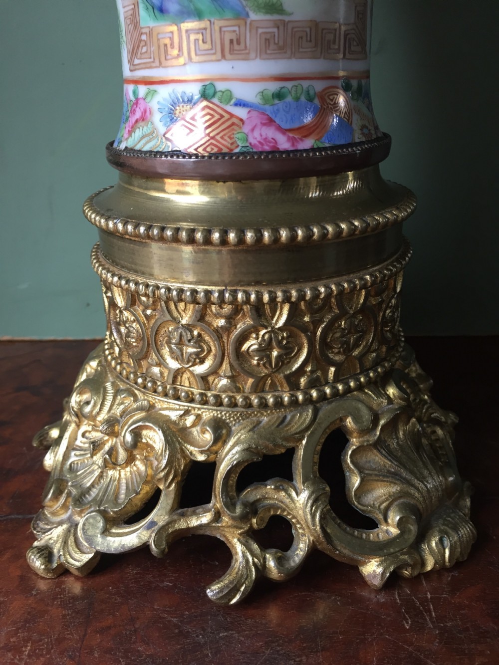 Pair of larger-scale mid C19th Chinese ormolu-mounted Cantonese porcelain lamps. View XVI