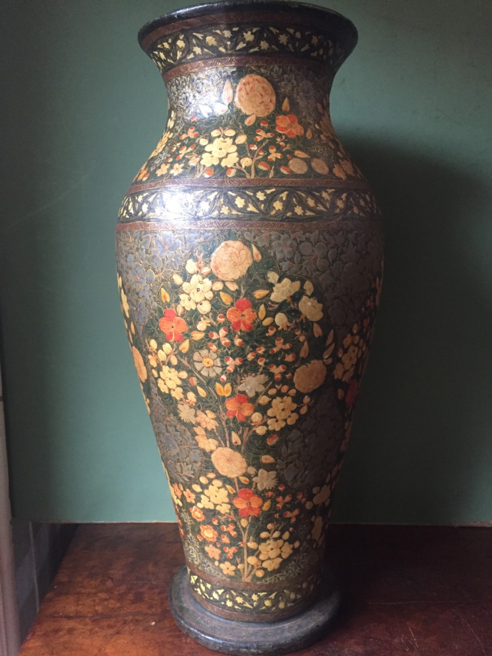 Superbly decorated C19th Indian Kashmiri papier-mâché vase of large scale. View XIII